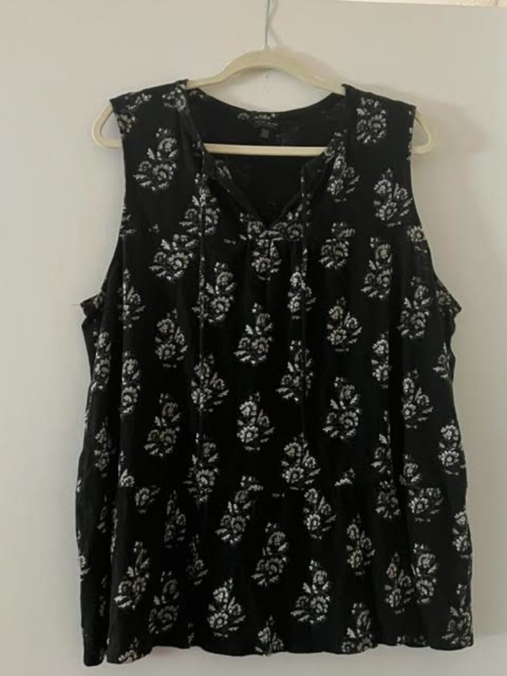 2X Black Lucky Brand Tank Top